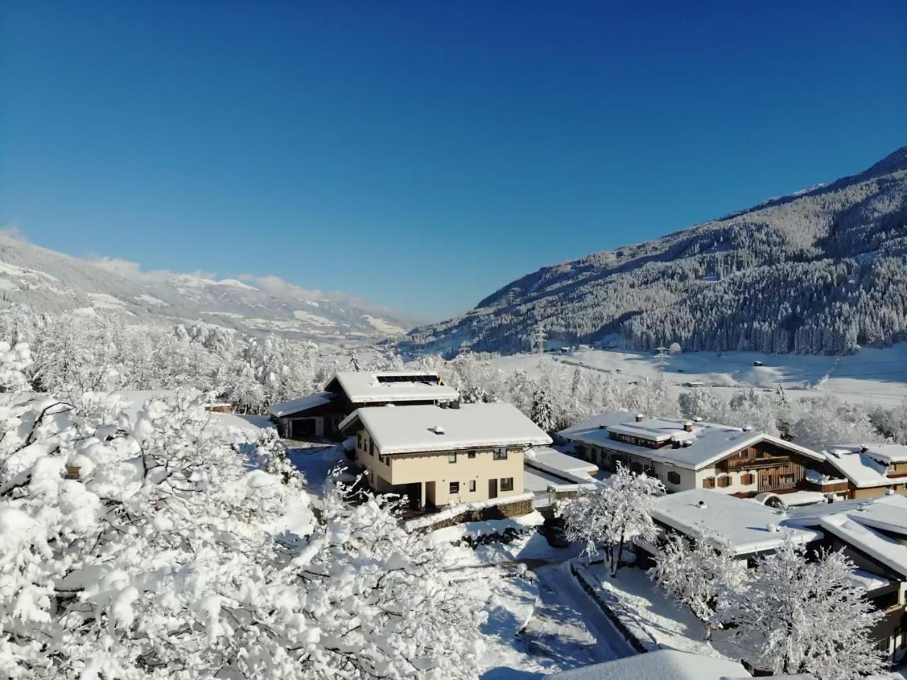 Appartement Josefine Bramberg am Wildkogel Exterior photo
